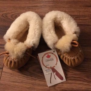Bastion sheepskin mocs